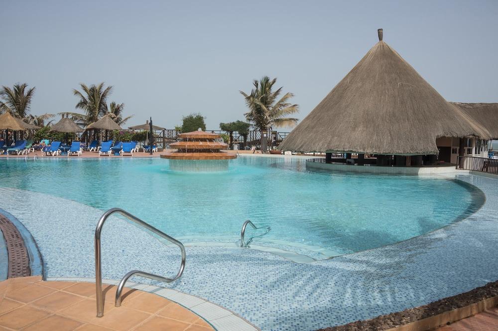 Senegambia Beach Hotel Kololi Exterior photo