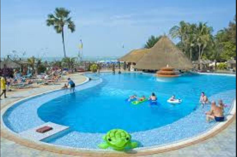Senegambia Beach Hotel Kololi Exterior photo