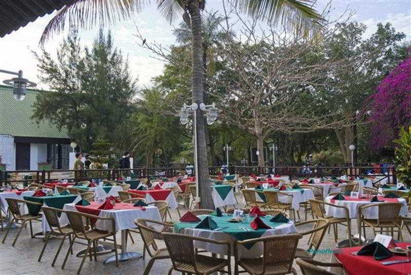 Senegambia Beach Hotel Kololi Exterior photo