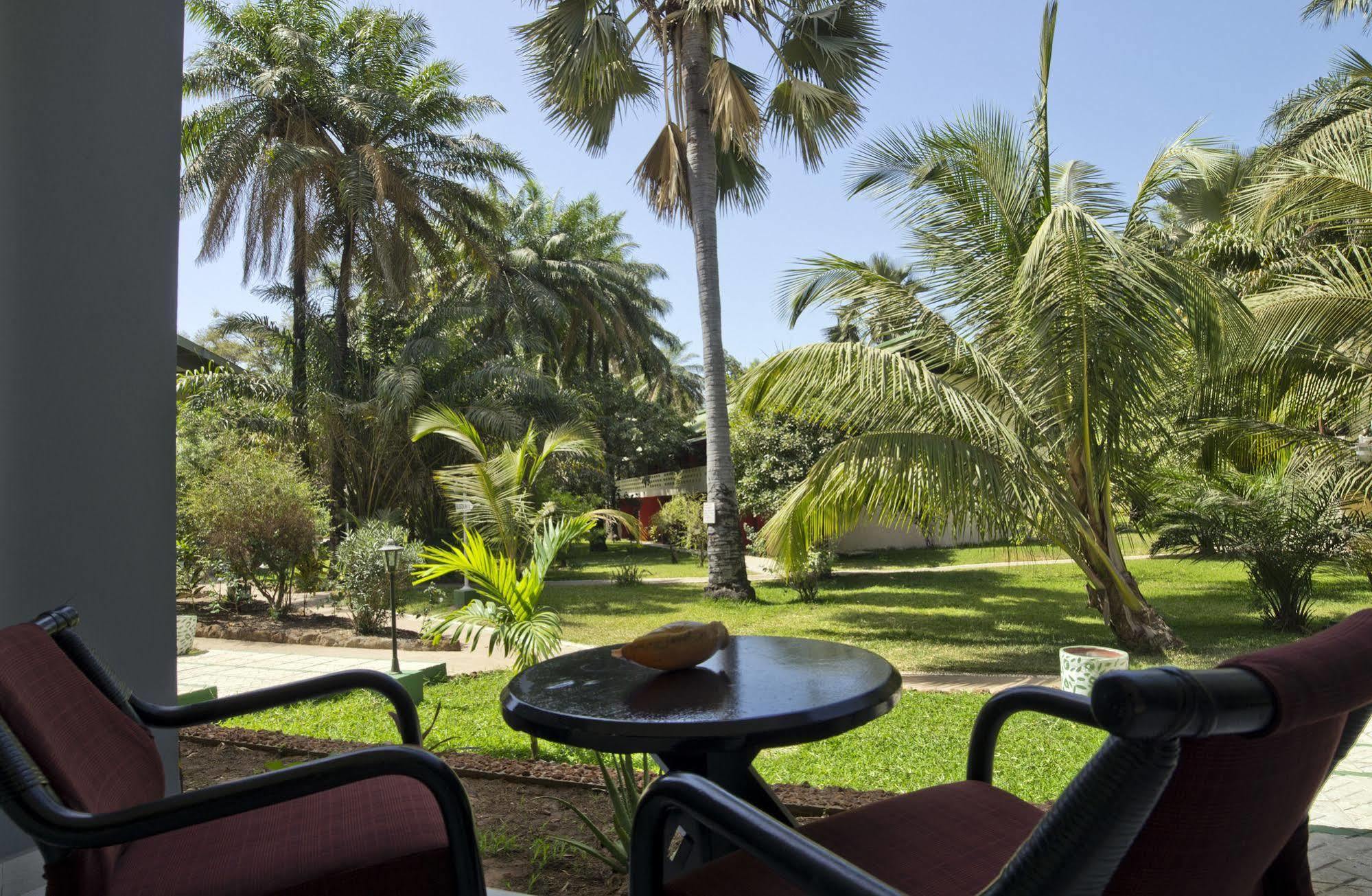 Senegambia Beach Hotel Kololi Exterior photo